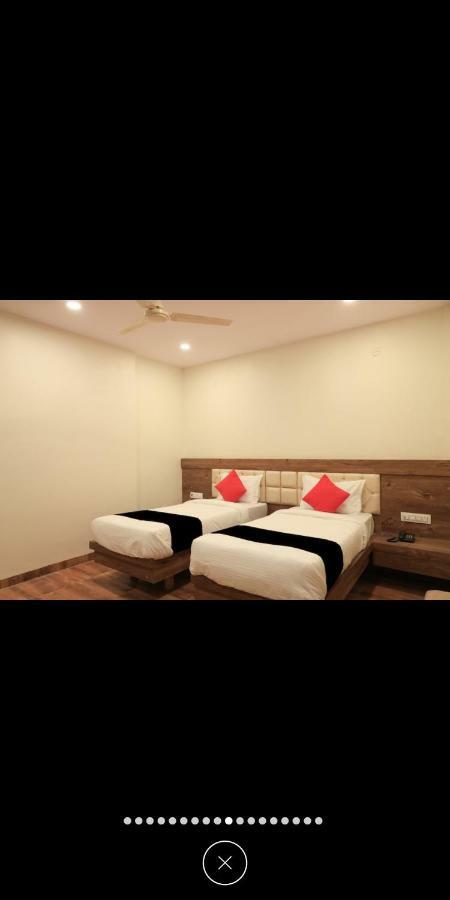 Hotel Star Zest House 那格浦尔 外观 照片