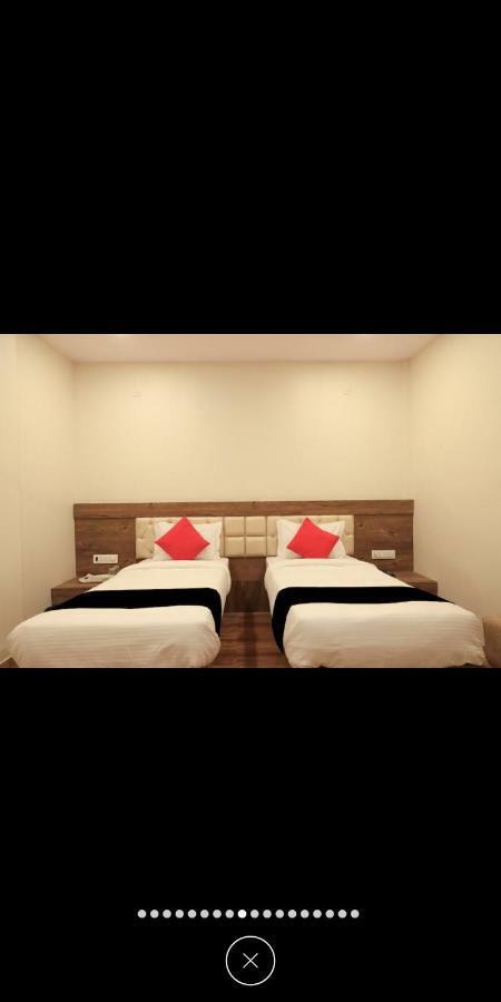 Hotel Star Zest House 那格浦尔 外观 照片