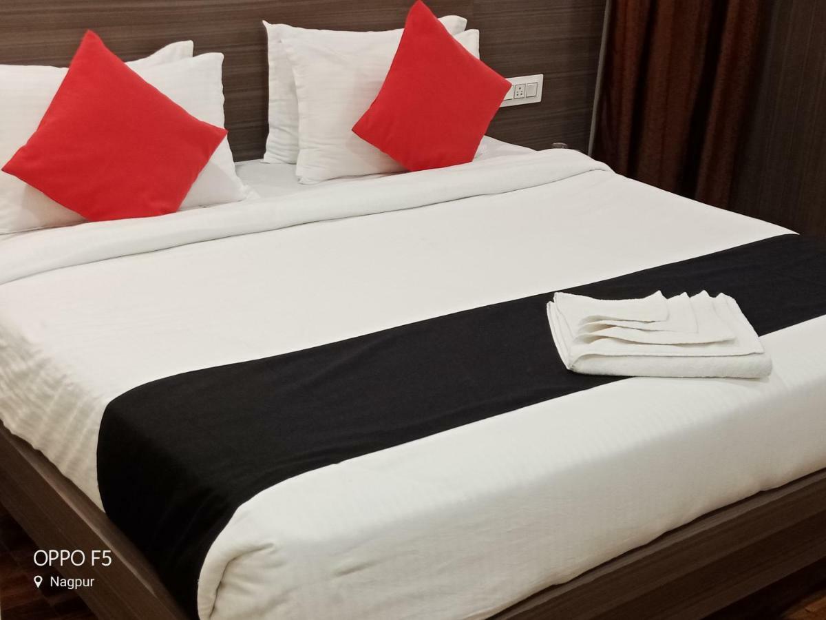 Hotel Star Zest House 那格浦尔 外观 照片